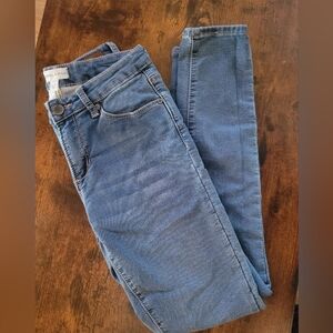 Kendall & Kylie Skinny Jeans